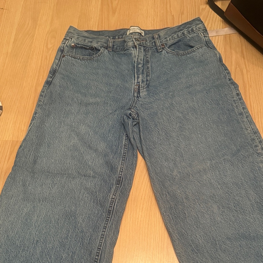 Abercrombie & Fitch Light Blue Women's Jeans